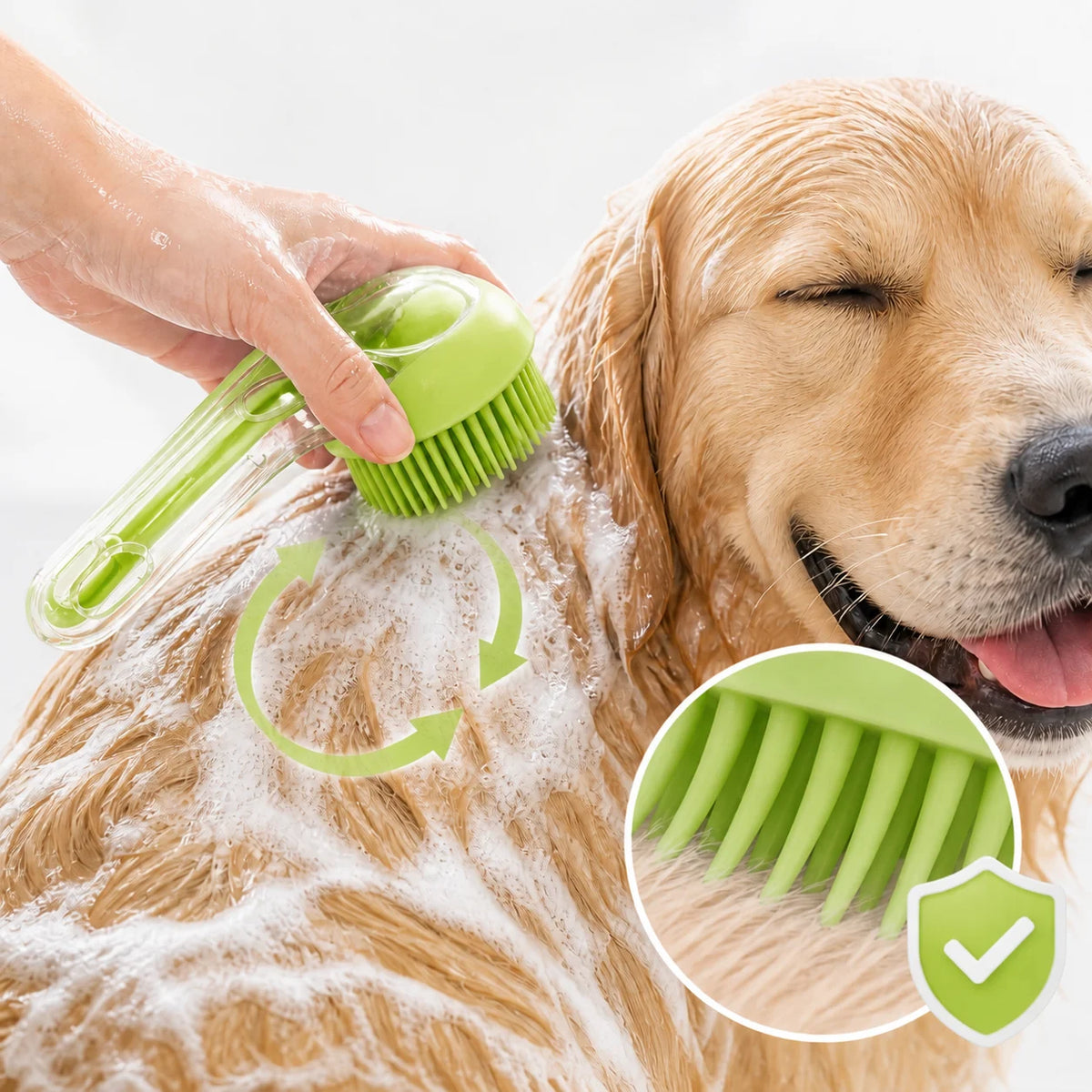 Brosse de bain pour chien et chat avec distributeur de shampoing